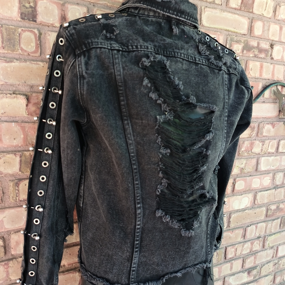 Signature8 Distressed Black Denim Jacket Silver Barbell Posts Jean 41" Chest - Picture 6 of 12